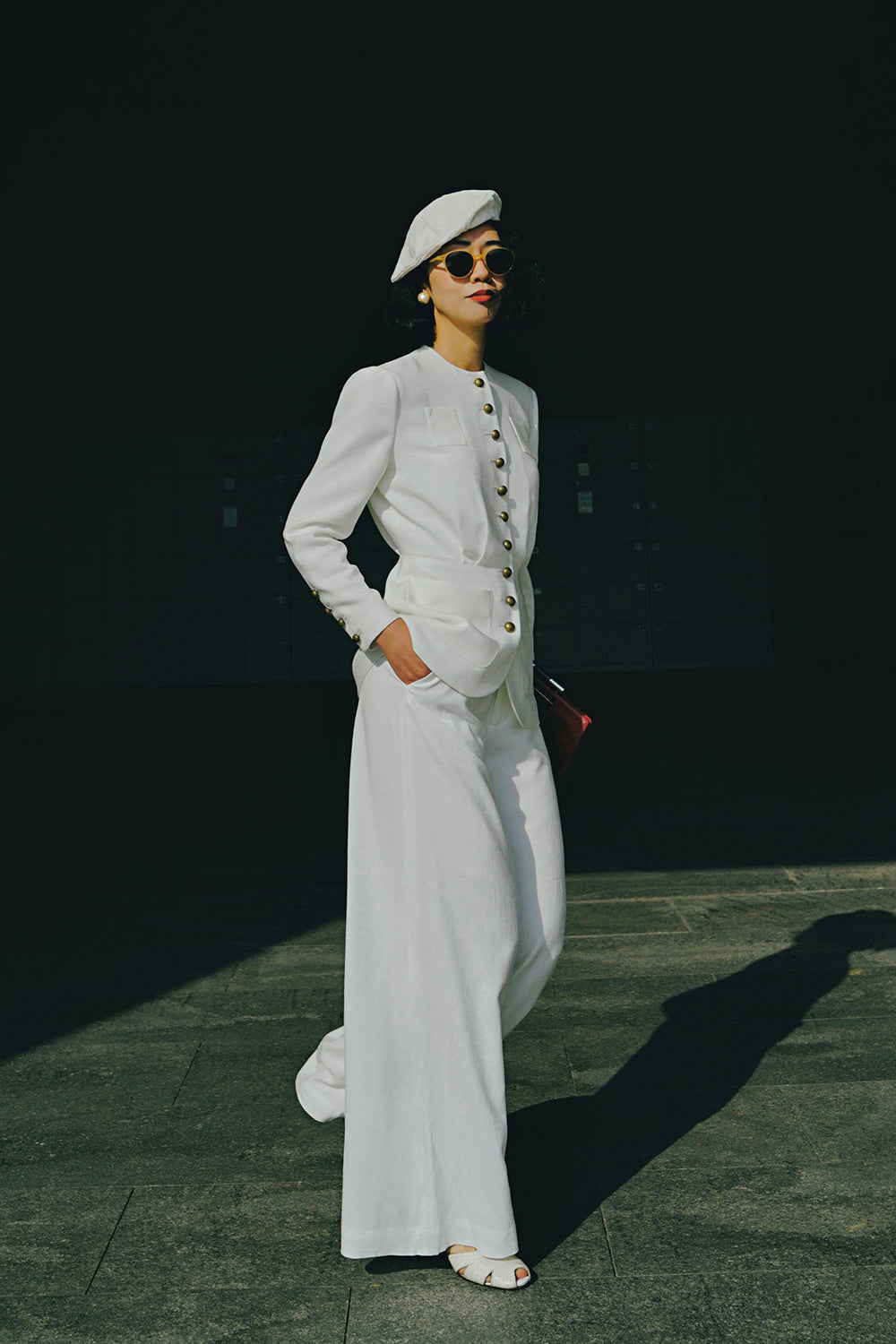 1930s|Collarless Fitted Button-Up Top( White )