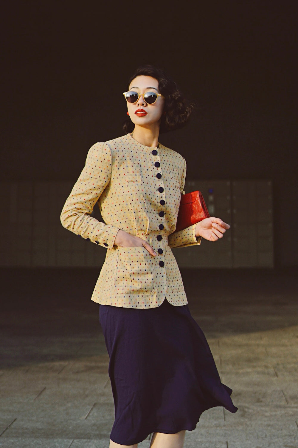 1930s|Collarless Fitted Button-Up Top( Colorful Dots )