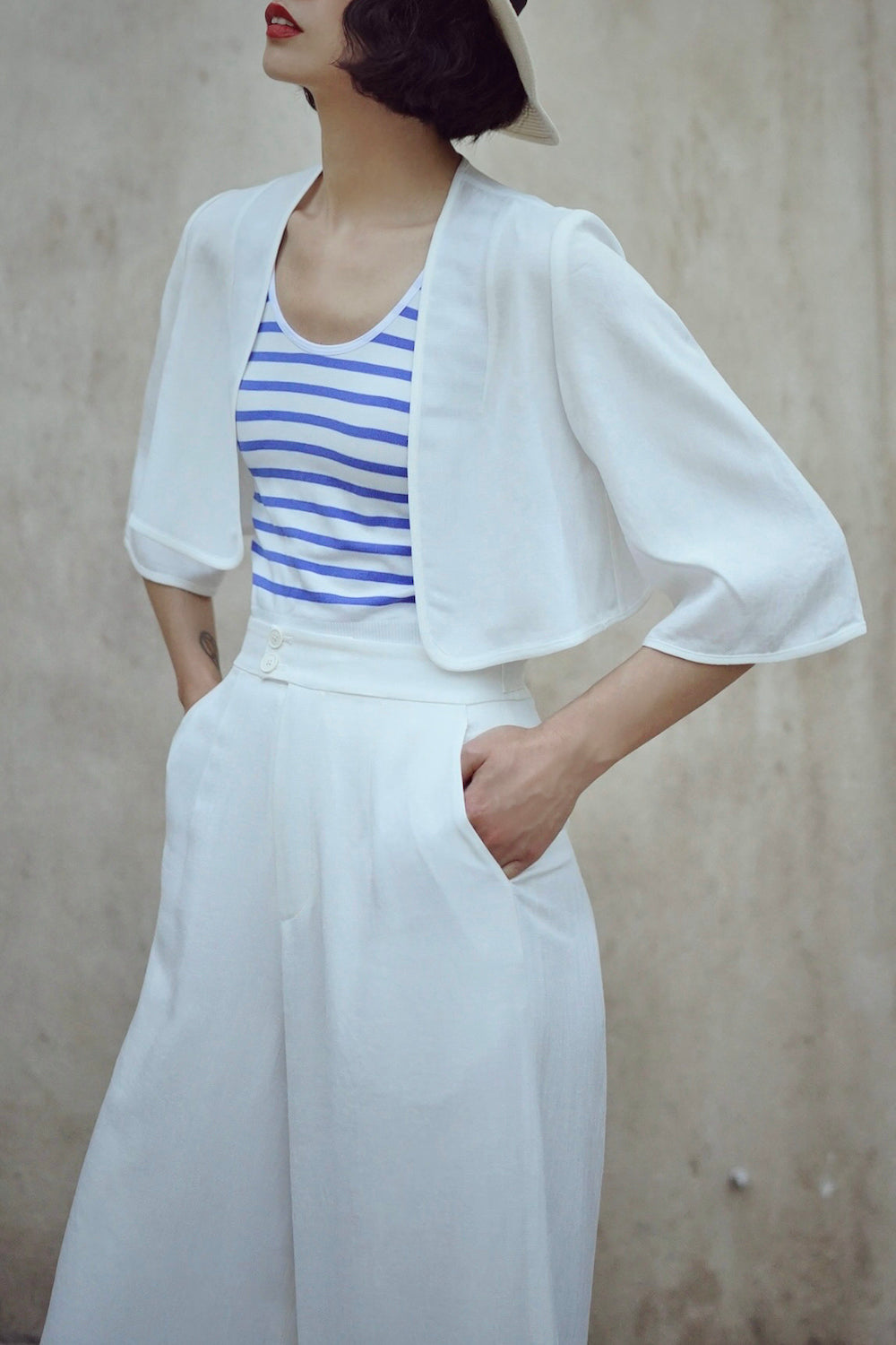 1930s|White Wide-leg Pants & Short Jacket