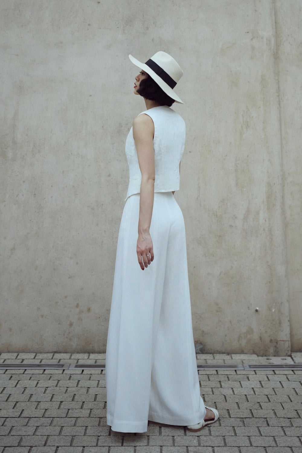 1930s|White Wide-leg Pants & Short Jacket