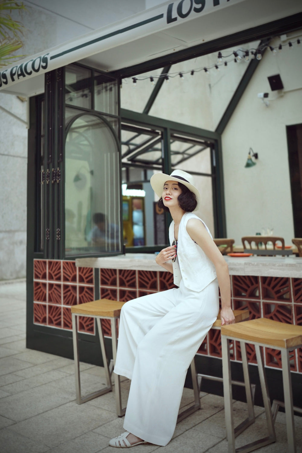 1930s|White Wide-leg Pants & Short Jacket