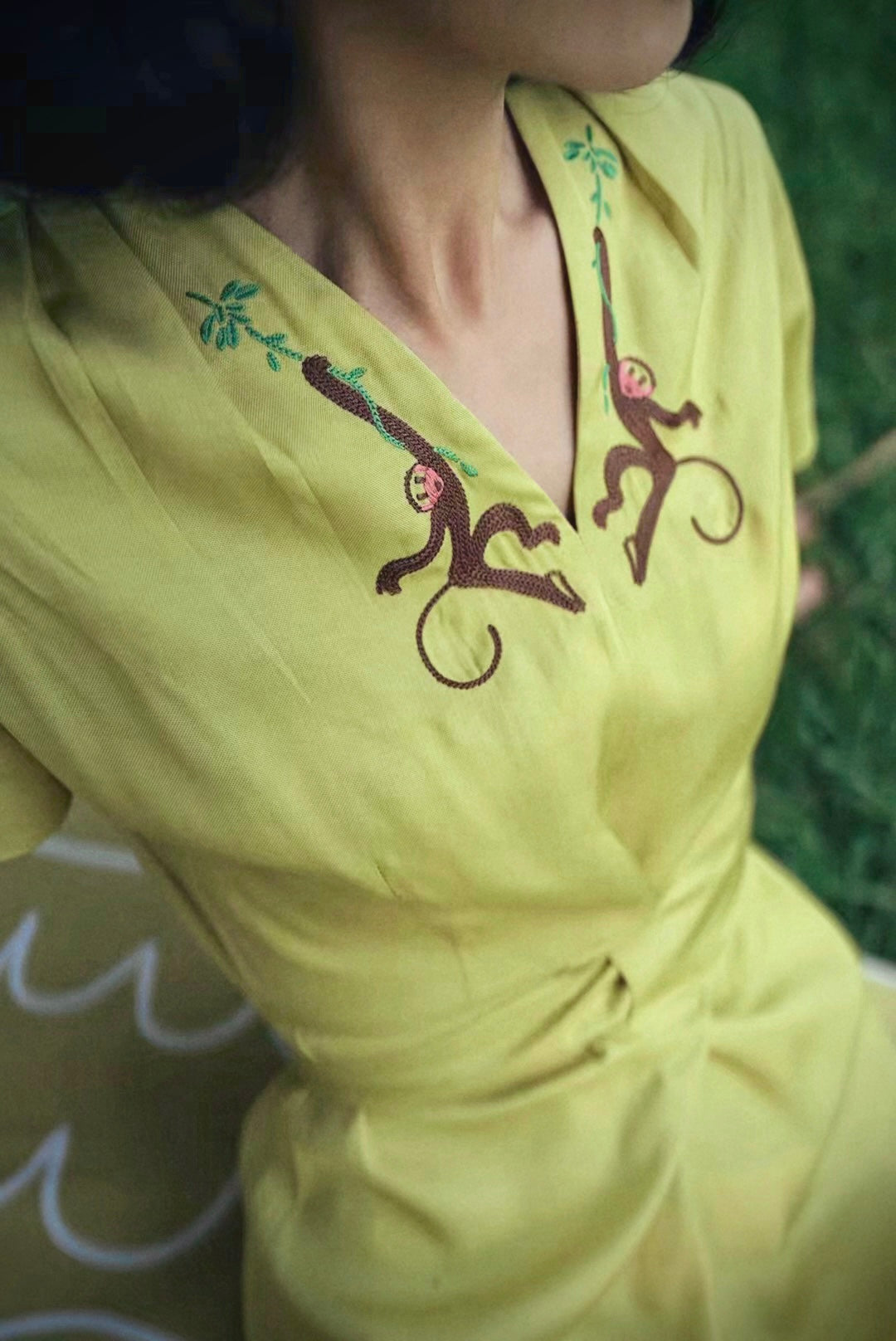 1940s|Monkey Embroidered Dress