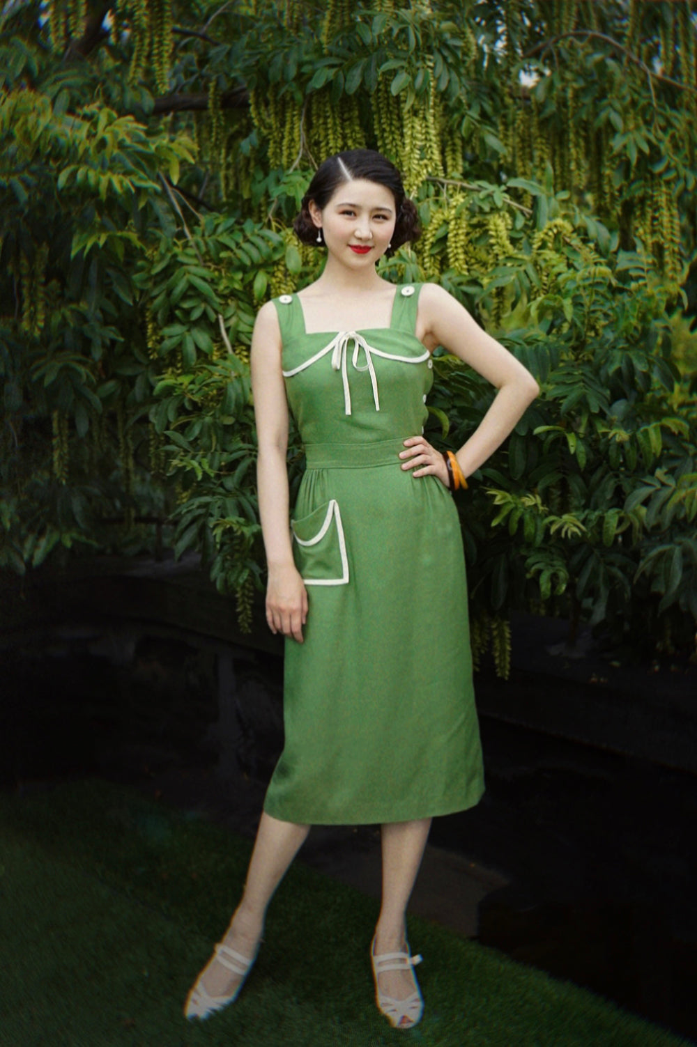 1930s|Detachable Cape Botton Dress