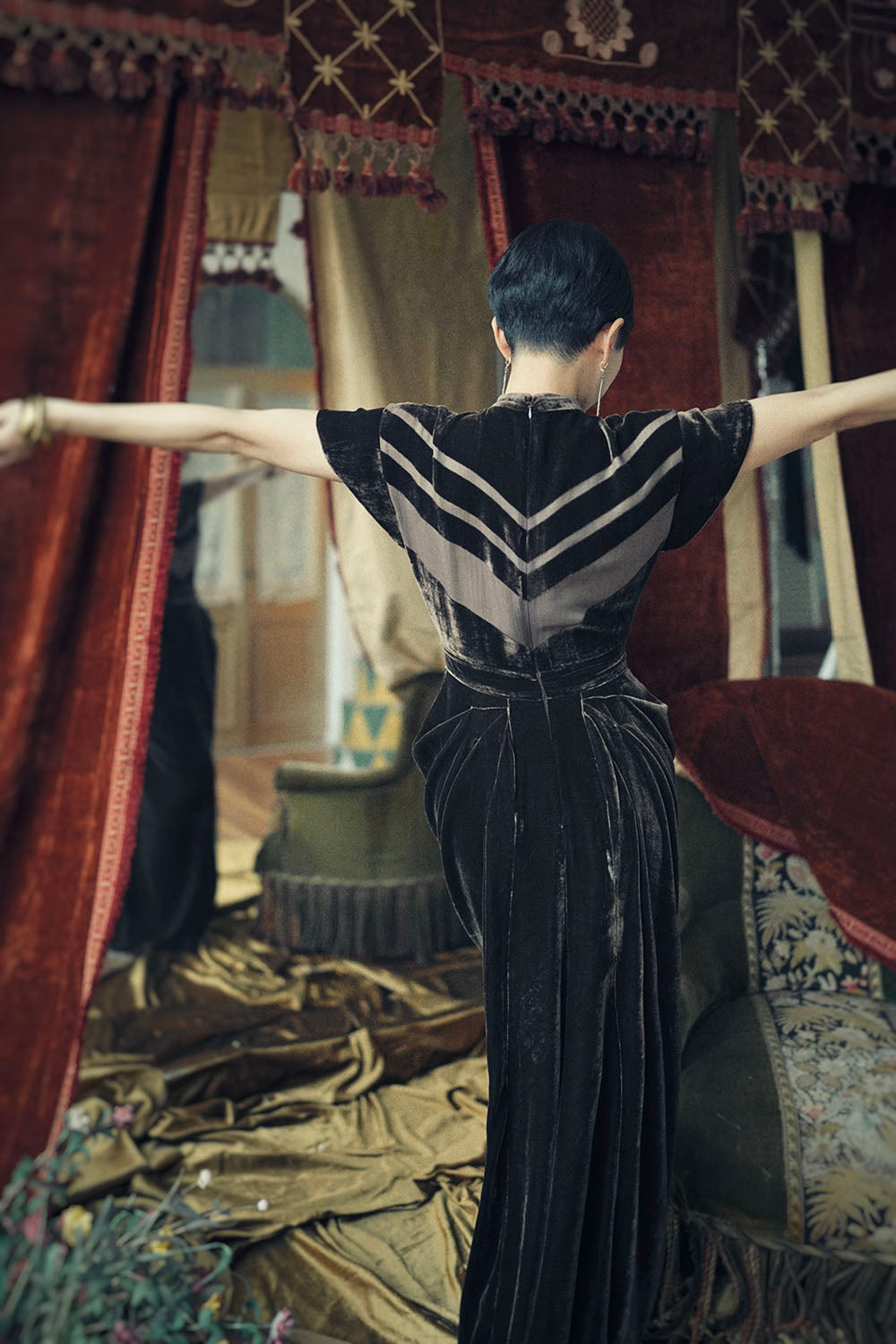 1930s|Art Deco Brown Velvet Goddess Dress