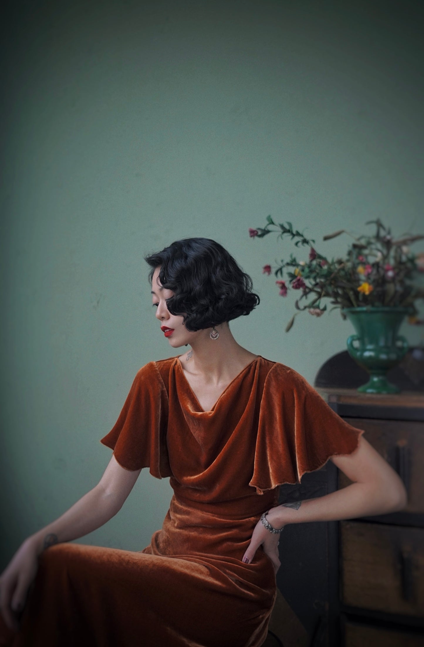 1930s|Cap Sleeve Velvet Asymmetrical Dress (Orange)