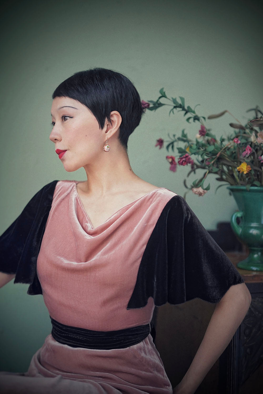 1930s|Cap Sleeve Velvet Gown (Pink + Coffee)