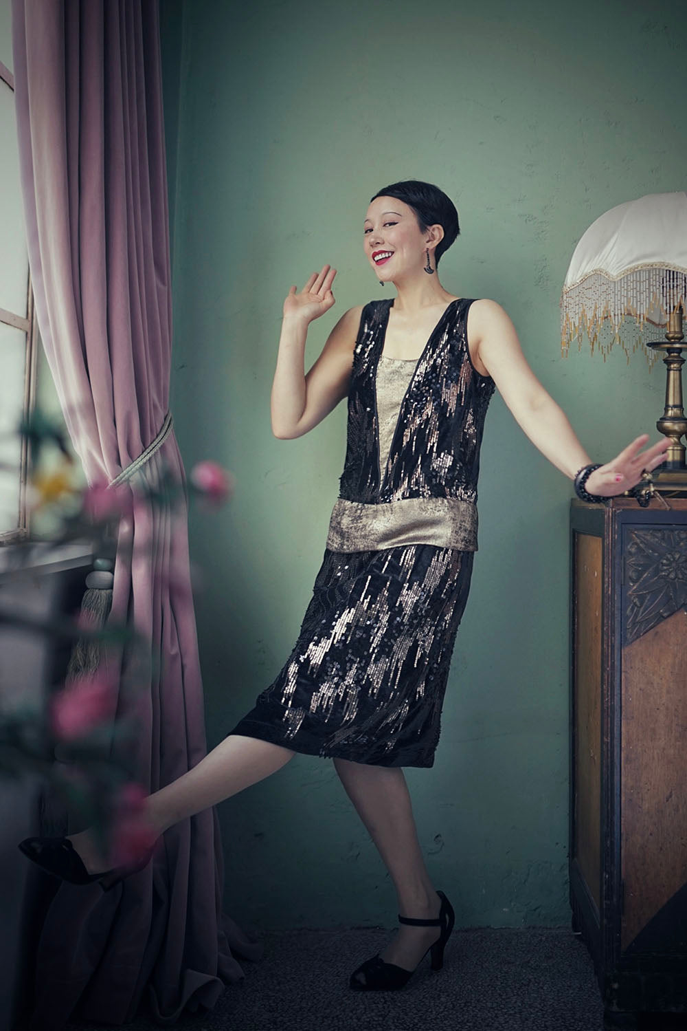 1920s|Gold Sequin Paneled Dress