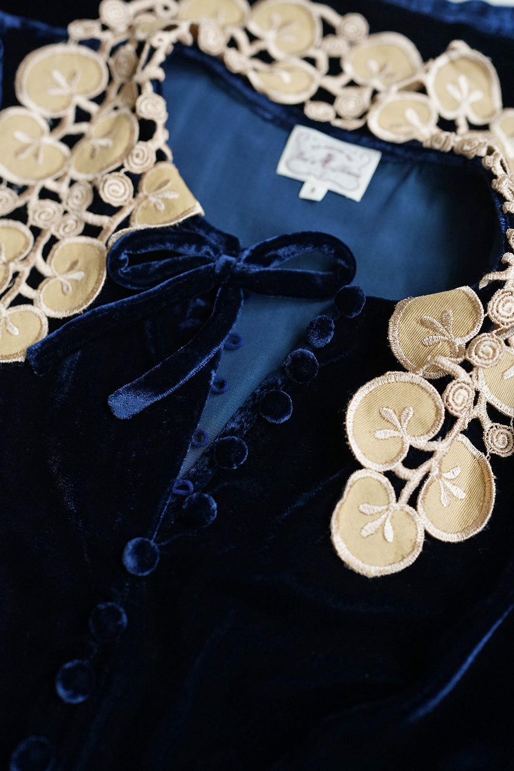 1930s|Lace Collar Blue Velvet Dress