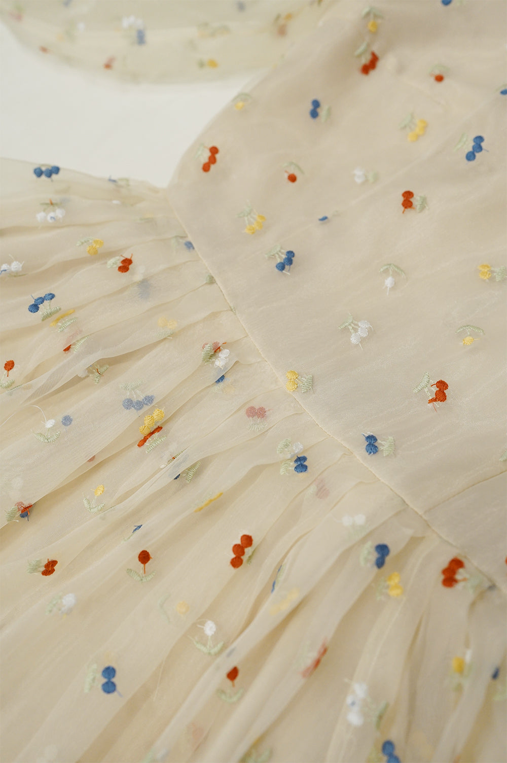 1950s|Cherry Embroidered Organza Dress