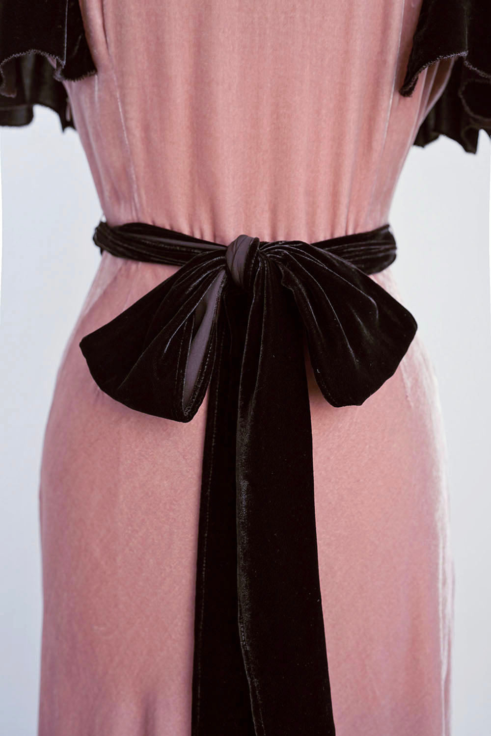 1930s|Cap Sleeve Velvet Gown (Pink + Coffee)