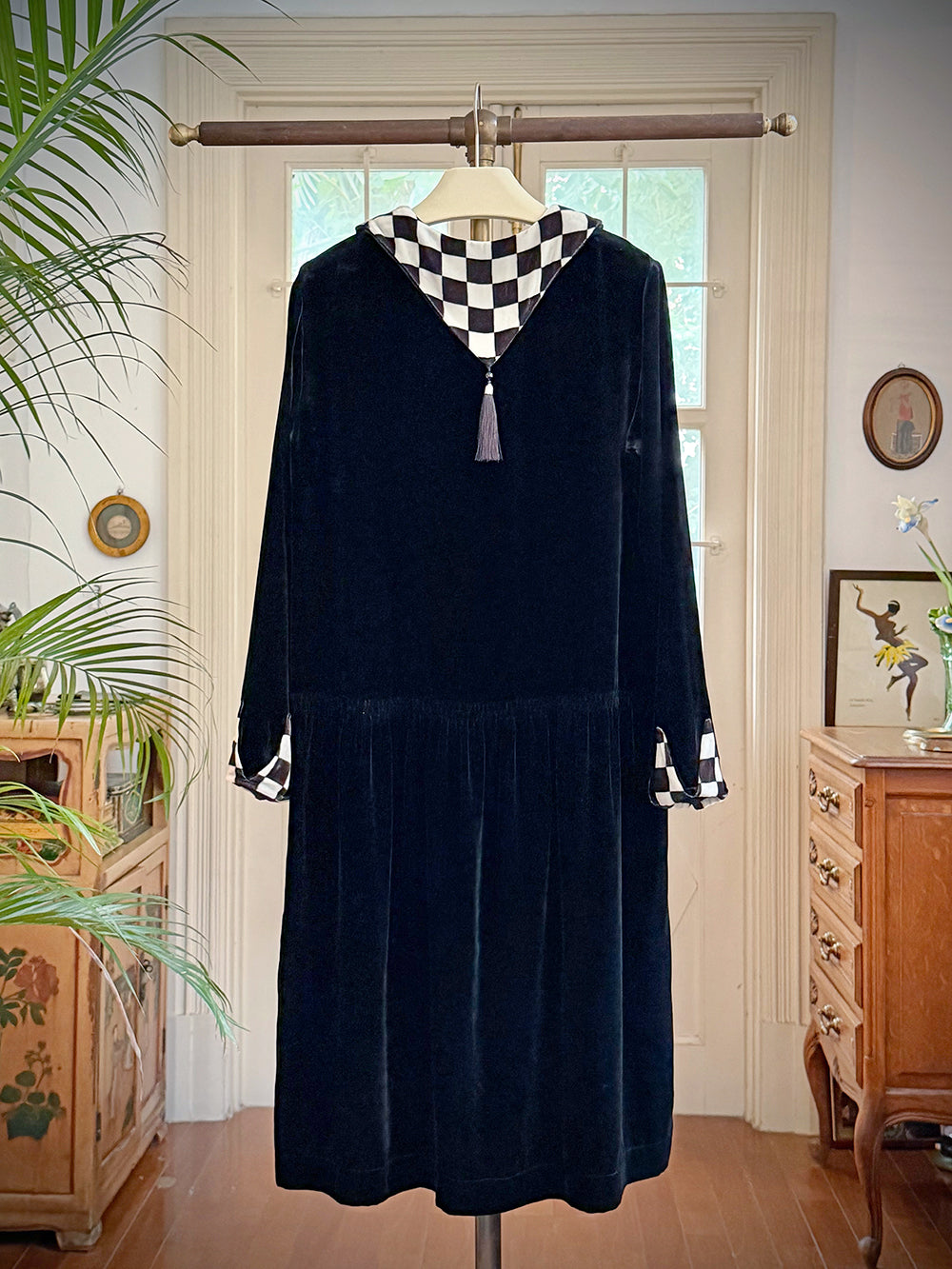 1920s| Black and White Checkered Velvet Dress