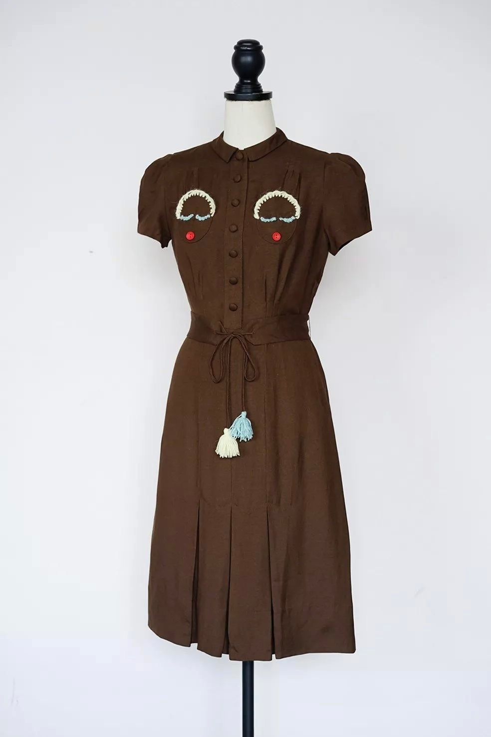 1930s|Doll Head Embroidered Dress(Brown)