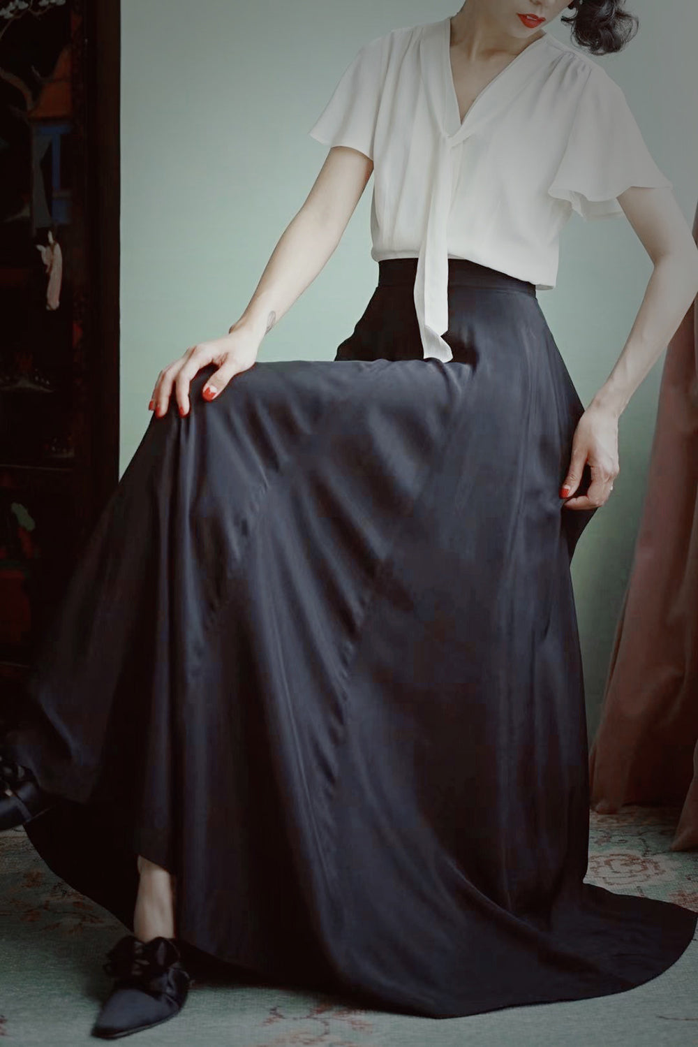1930s|Basic black long shirt