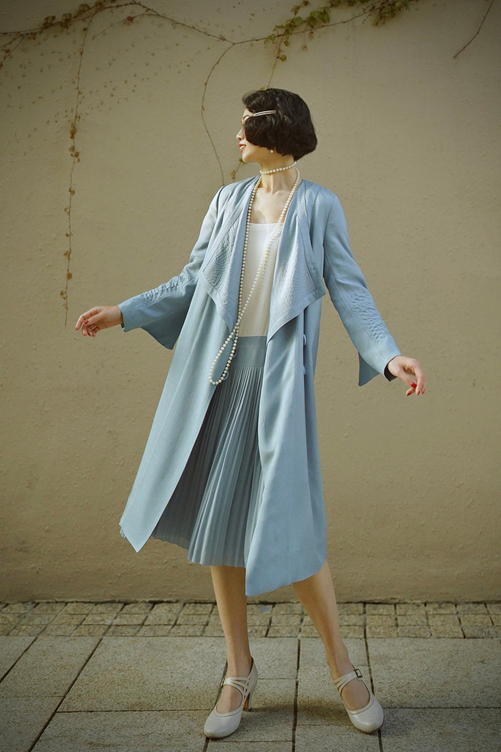 1920s｜Radiant stripe seed embroidery coat(Blue)