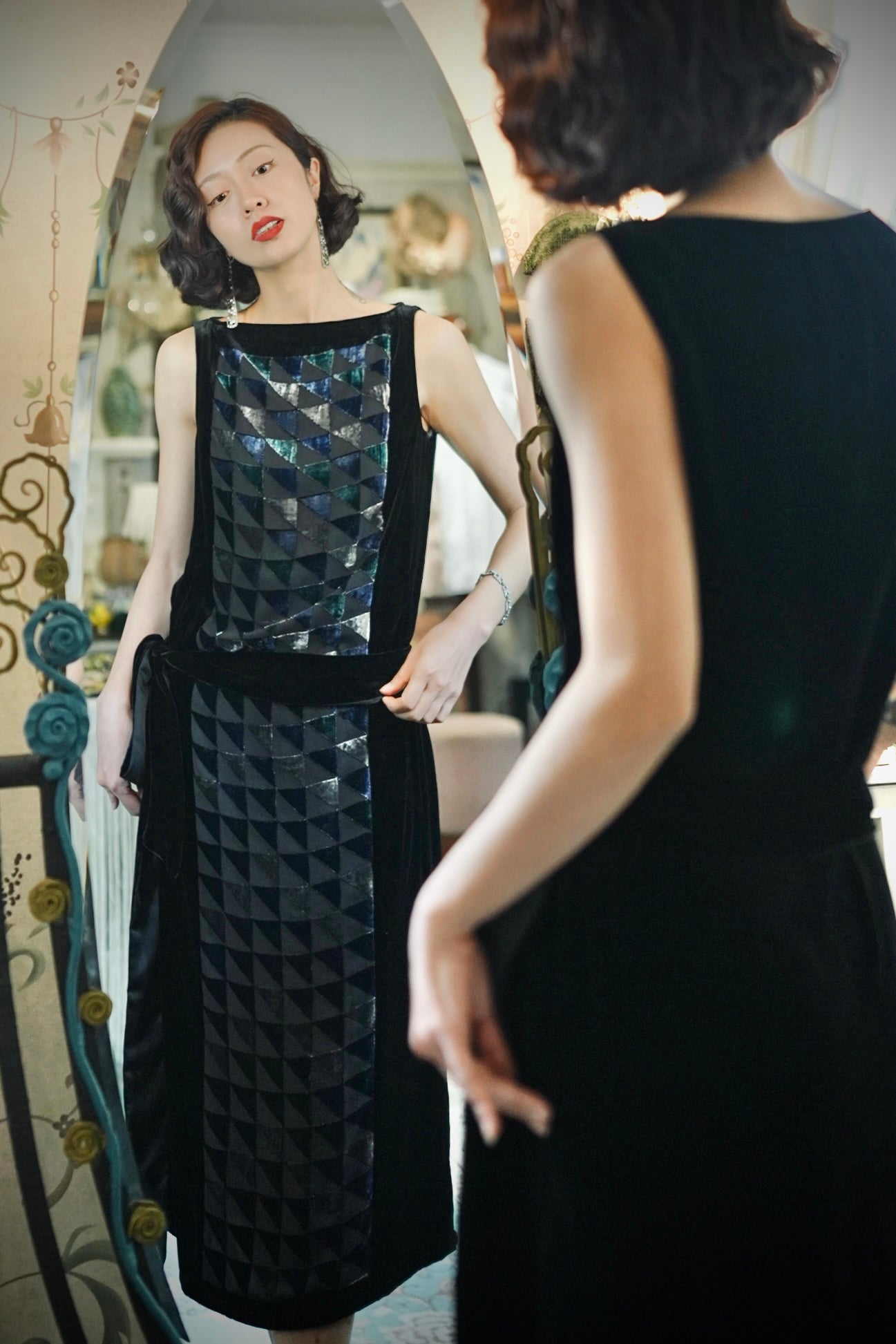 1920s｜Gold Triangle Brocade Velvet Dress
