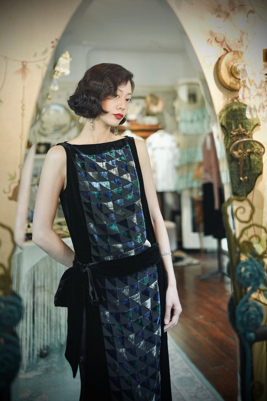 1920s｜Gold Triangle Brocade Velvet Dress