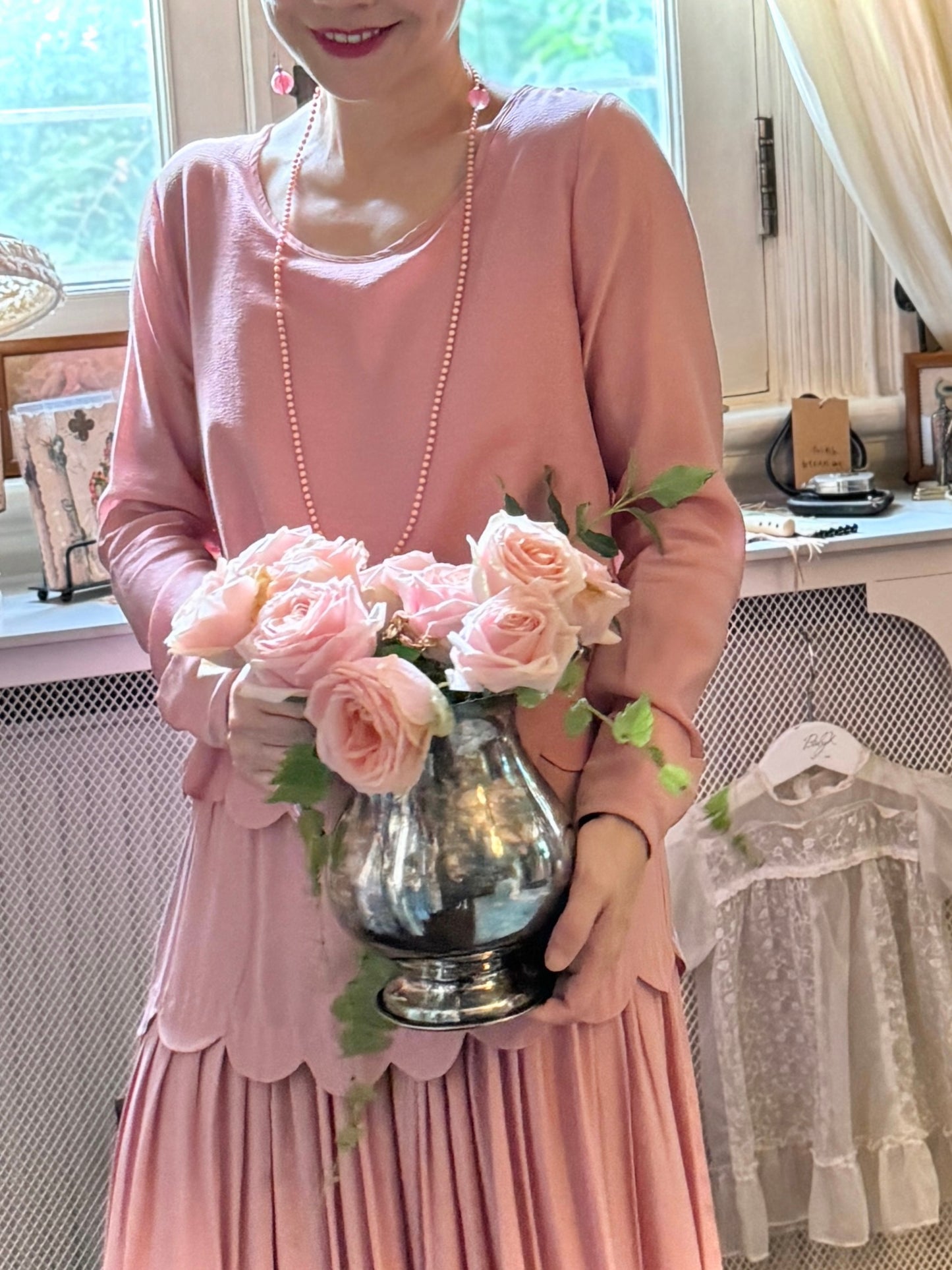 1920s｜Pink Fluted Hem Dress