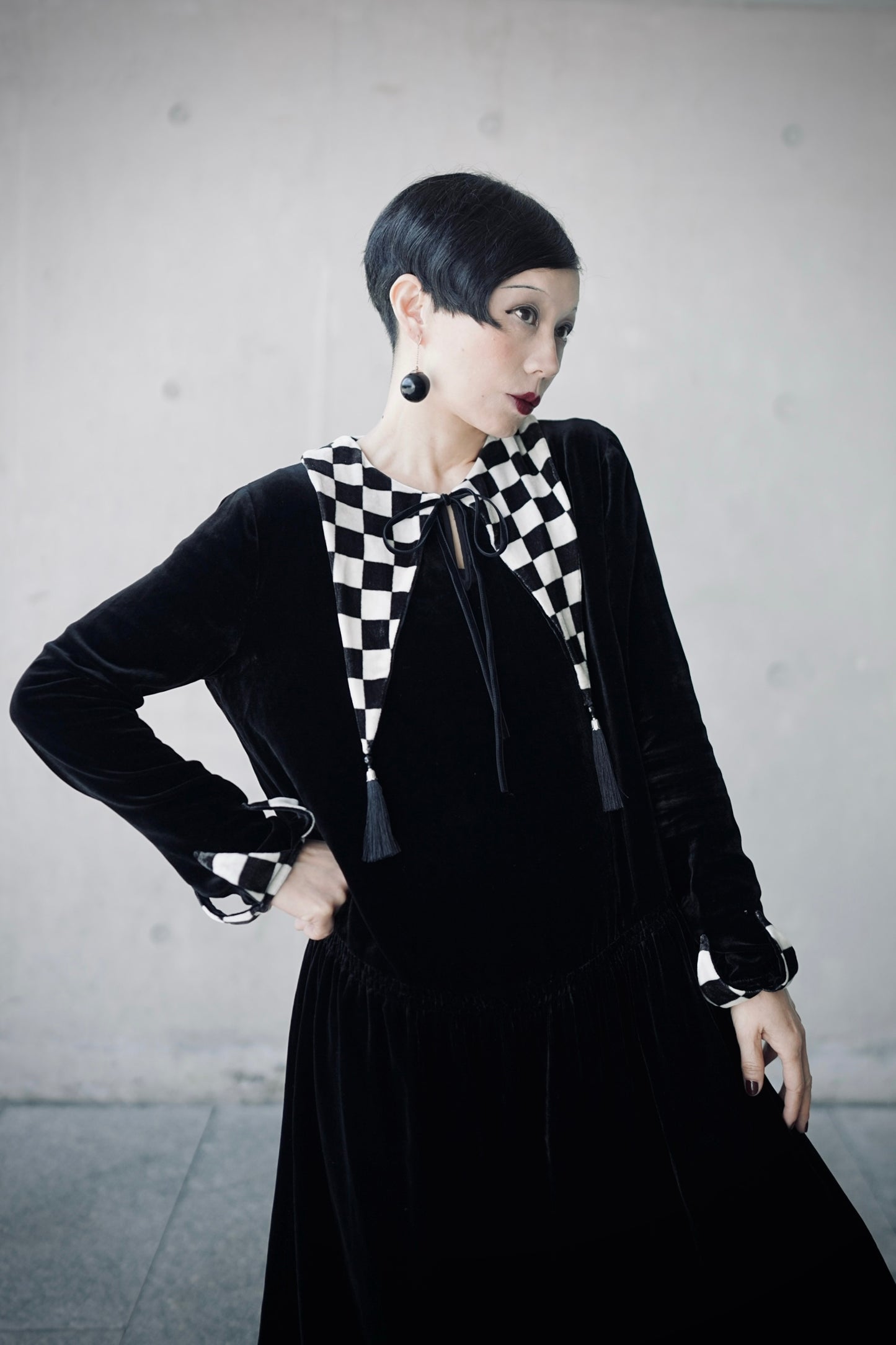 1920s｜ Black and White Checkered Velvet Dress