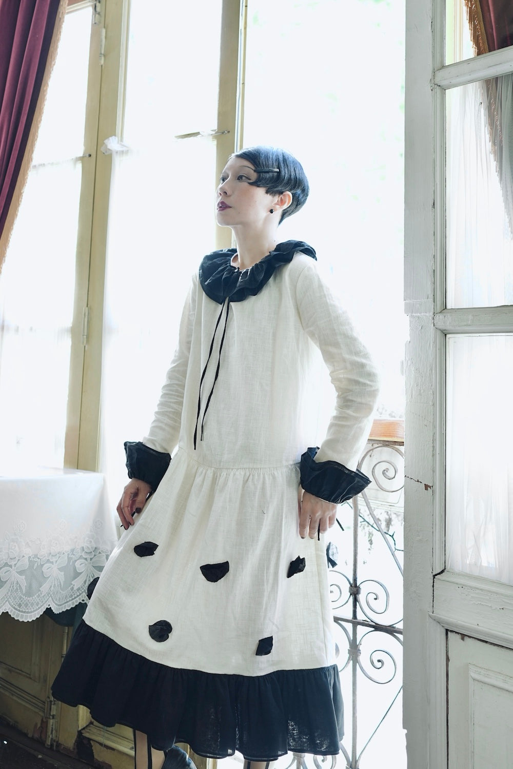 1920s｜Pierrot on the Balcony