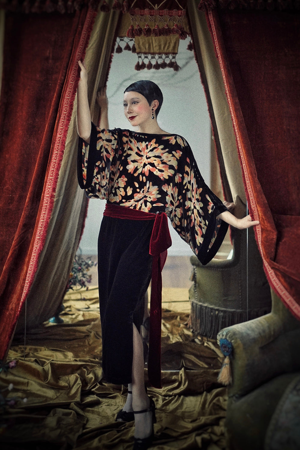 1920s｜Fireworks Brocade Velvet Dress