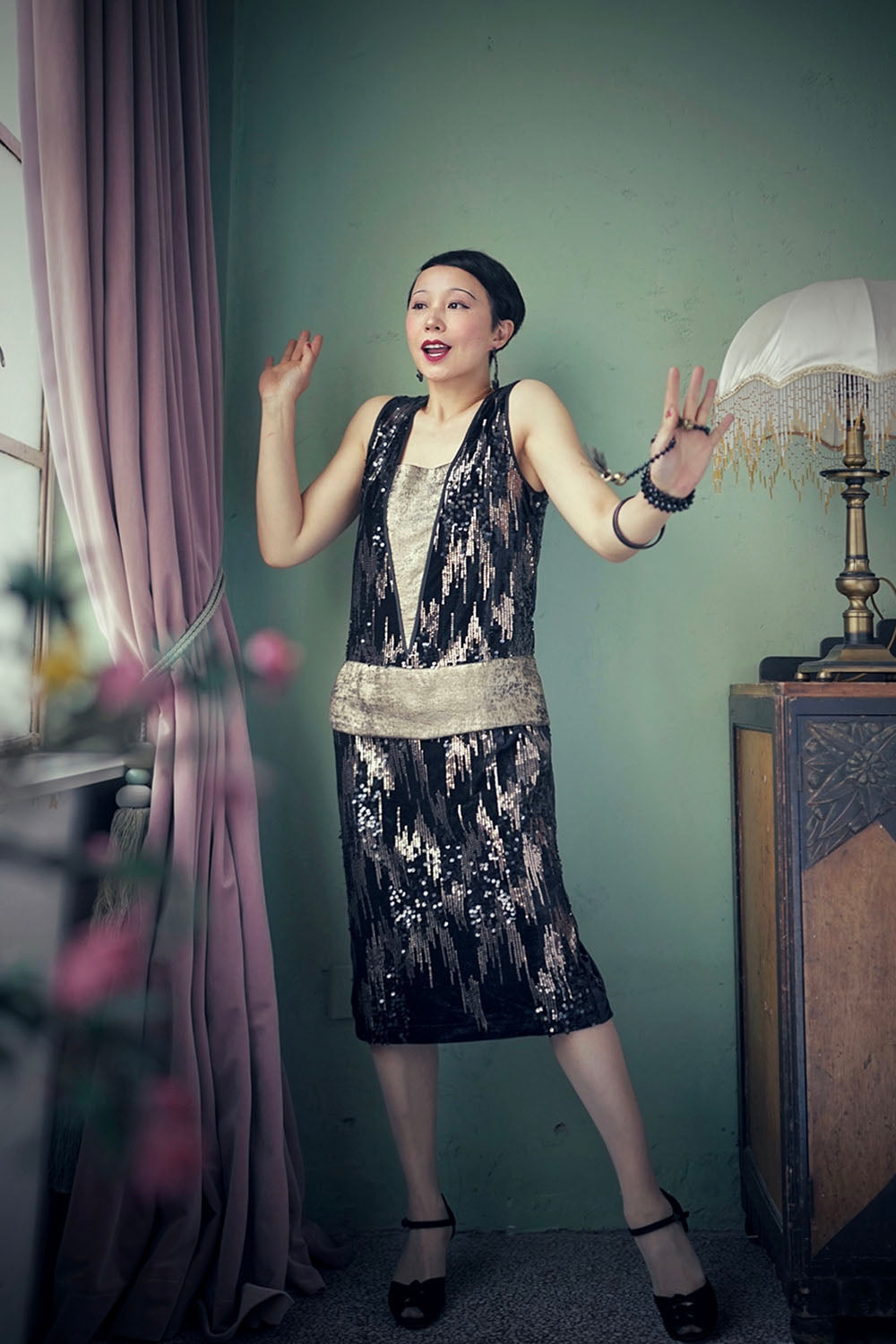 1920s｜Gold Sequin Paneled Dress