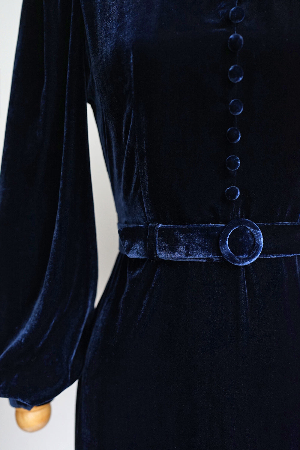 1930s｜Lace Collar Blue Velvet Dress