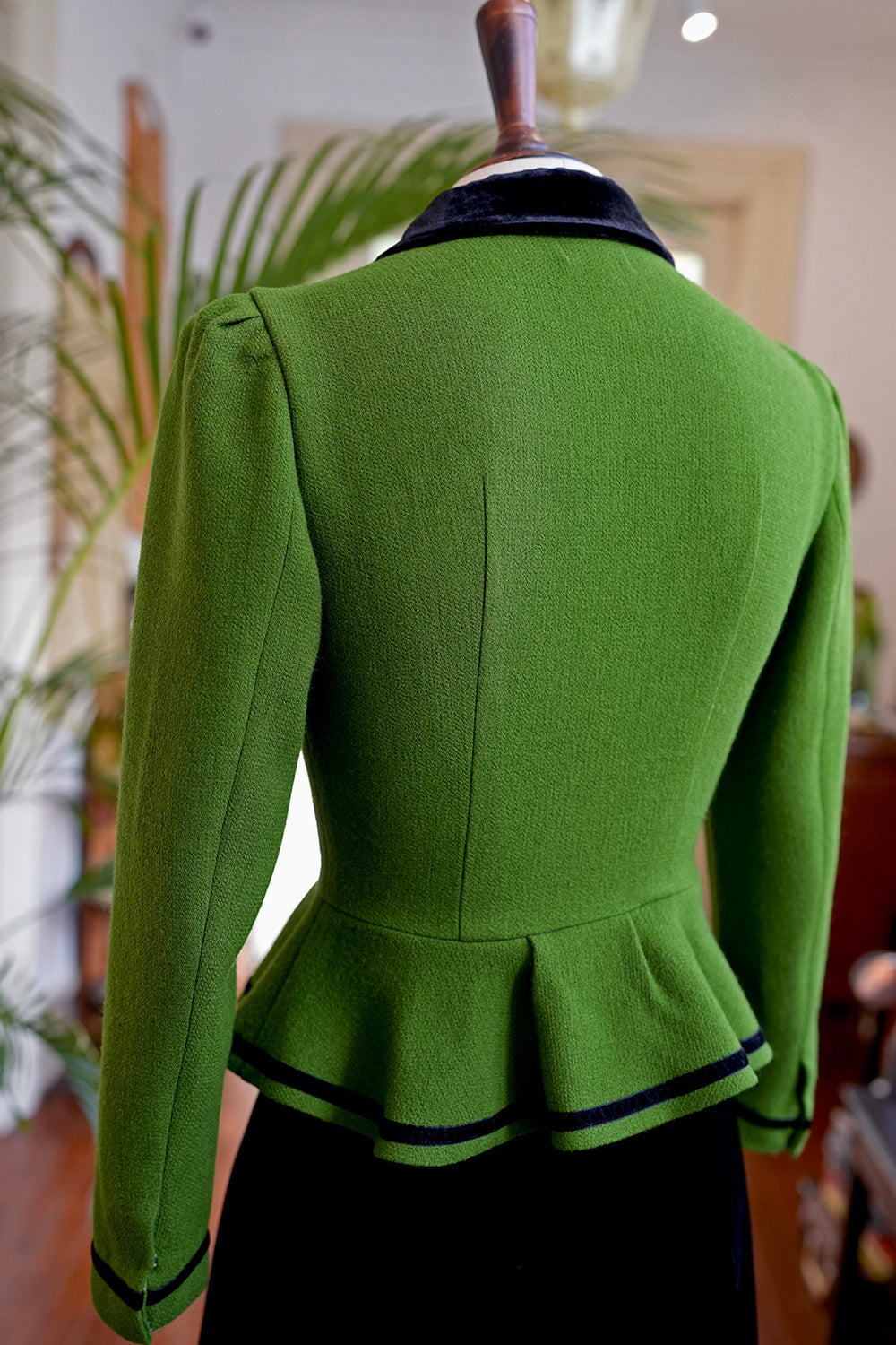 1930s｜Green Wool Double Georgette Jacket