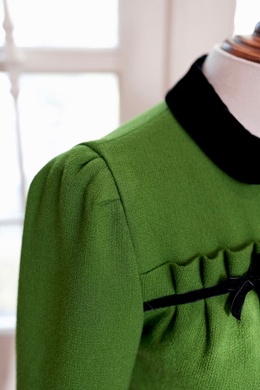 1930s｜Green Wool Double Georgette Jacket