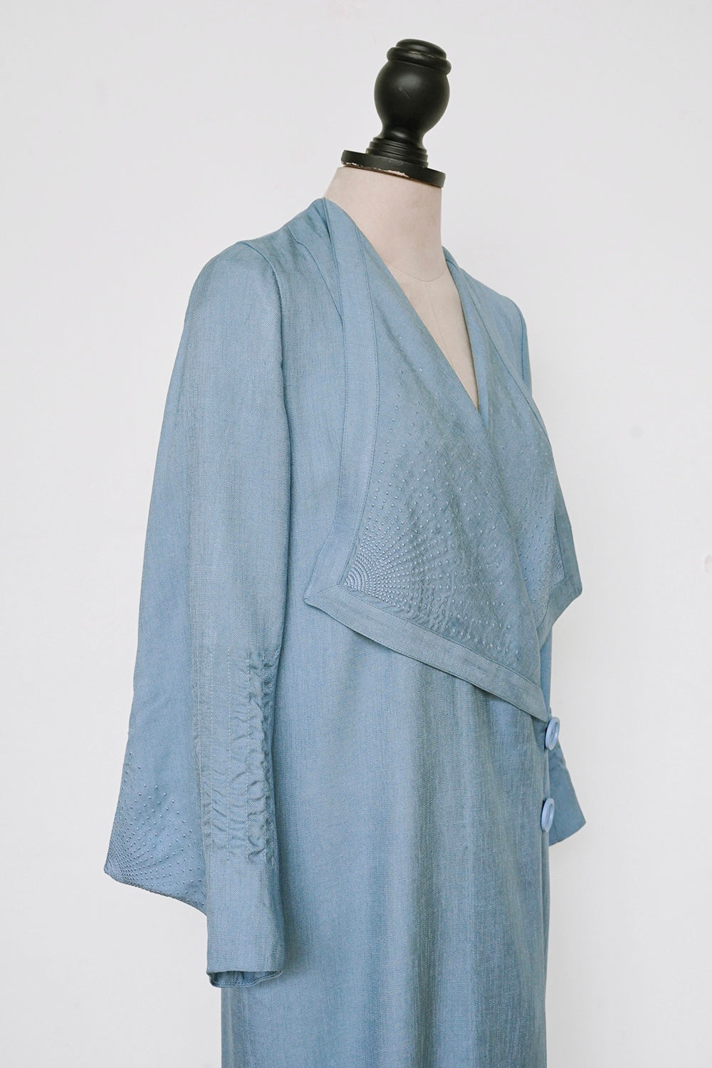 1920s｜Radiant stripe seed embroidery coat(Blue)