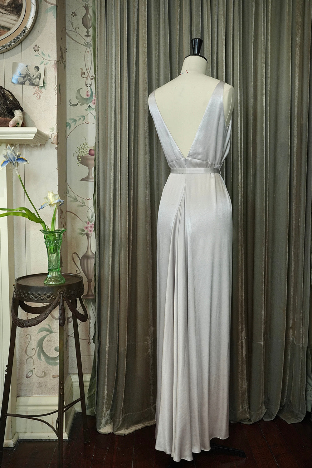 1930s｜Moon Goddess Silver Gown Set