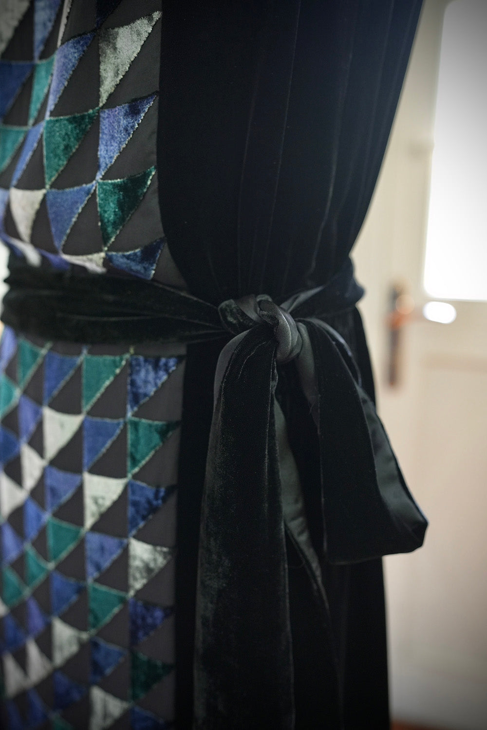 1920s｜Gold Triangle Brocade Velvet Dress