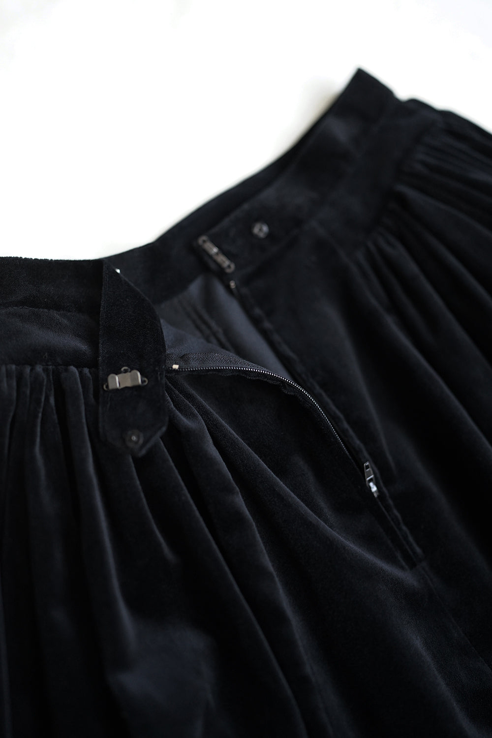 1950s｜Side-pleated Swing Skirt