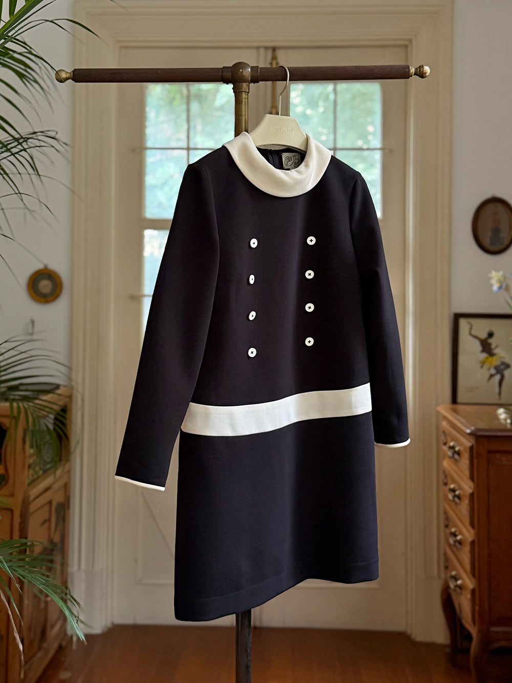 1960s｜Black and White Mod Mini Dress