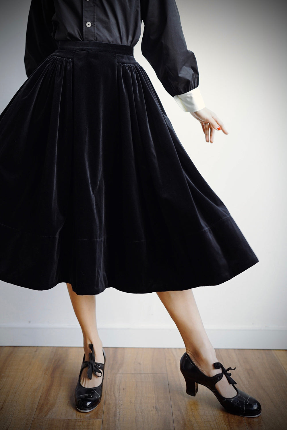 1950s｜Side-pleated Swing Skirt