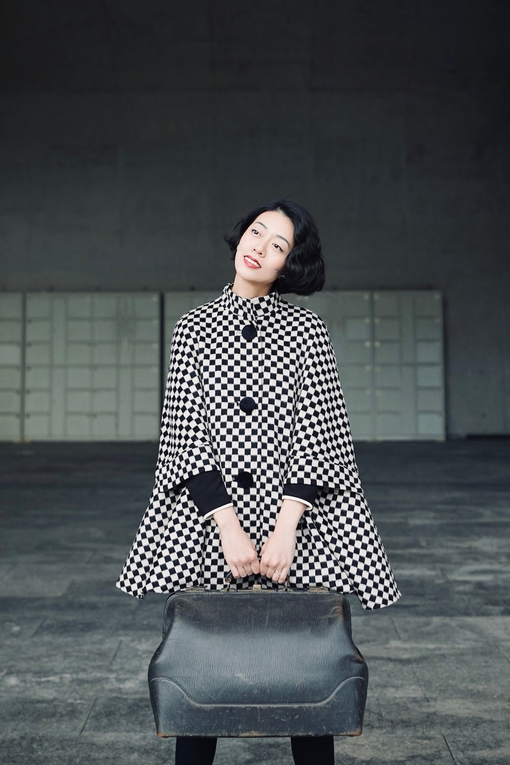 1960s｜Checkered Wool Cape