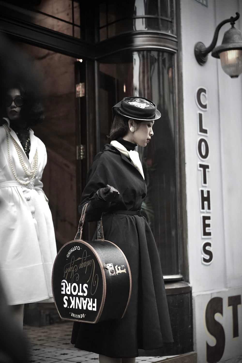 1950s｜Classic Trench Coat Dress｜ Black&White