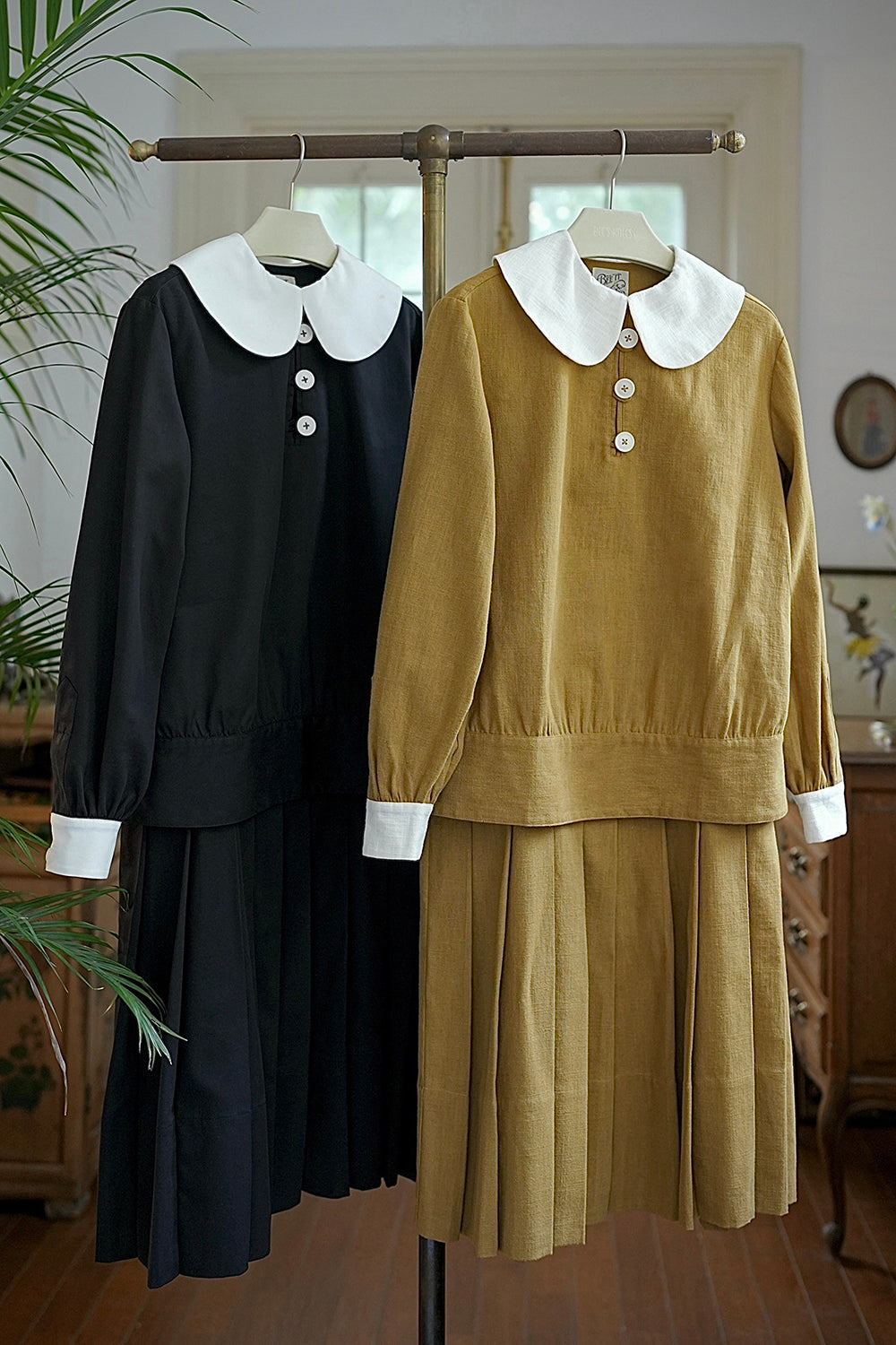 1920s ｜Doll-Collar Pleated Dress Set (Black&Yellow)