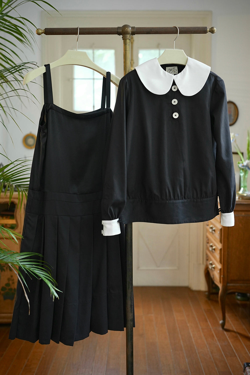 1920s ｜Doll-Collar Pleated Dress Set (Black&Yellow)