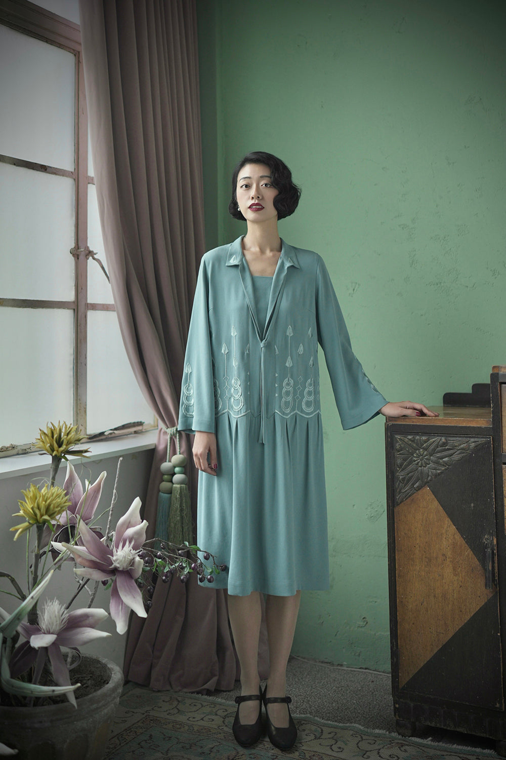 1920sArt Deco Sage Green Embroidered Dress Bee's Knees 1920sArt Deco Sage Green Embroidered Dress Bee's Knees