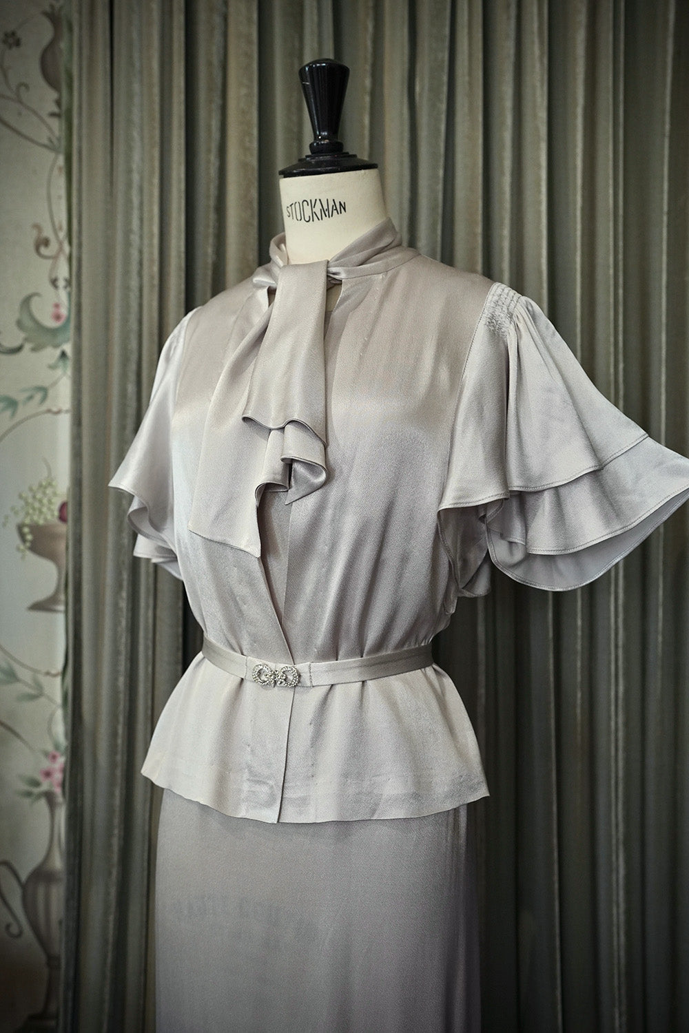 1930s｜Moon Goddess Silver Gown Set