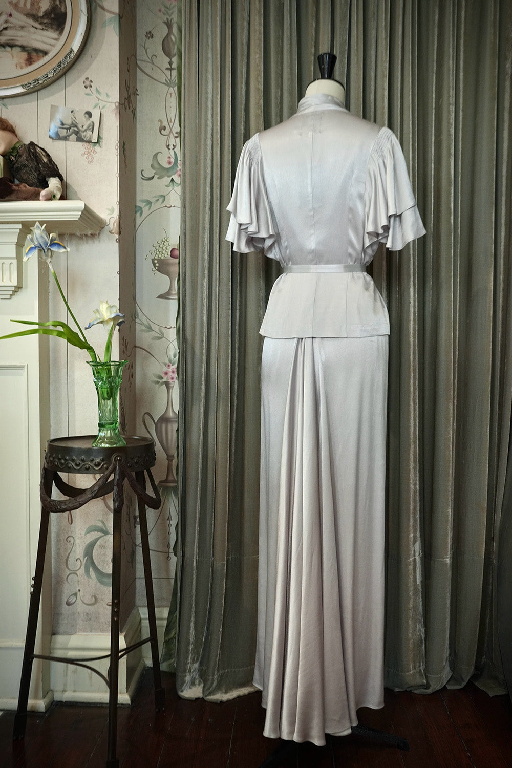 1930s｜Moon Goddess Silver Gown Set